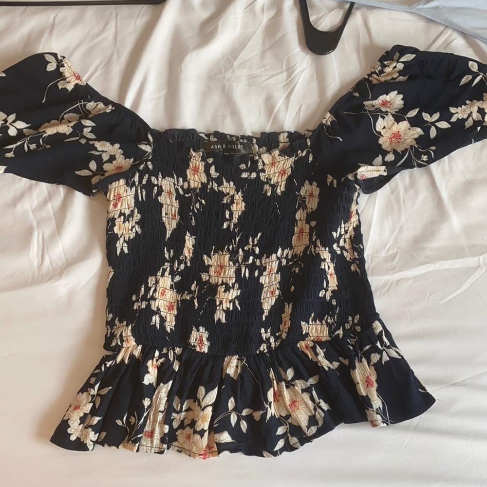 Floral crop